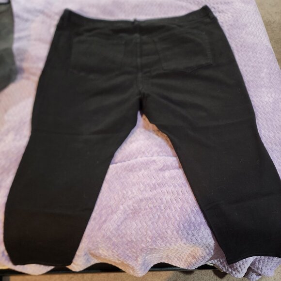 Black Jeans 28S - Picture 3 of 3